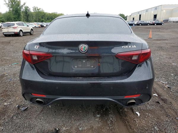 2018 ALFA ROMEO GIULIA