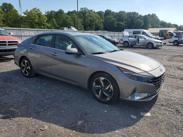 2021 HYUNDAI ELANTRA