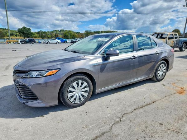 2018 TOYOTA CAMRY — DSFA — Front 3/4