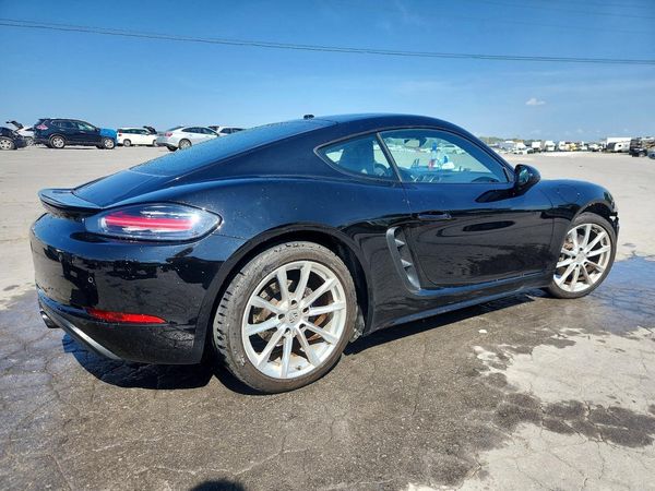 2024 PORSCHE CAYMAN