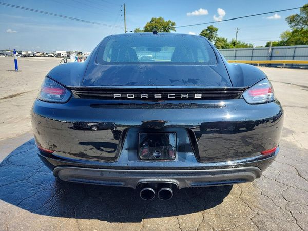 2024 PORSCHE CAYMAN