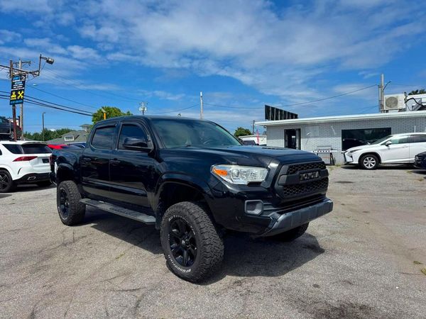 2018 TOYOTA TACOMA SR/SR5