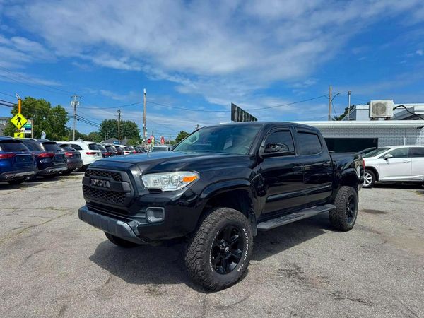 2018 TOYOTA TACOMA SR/SR5