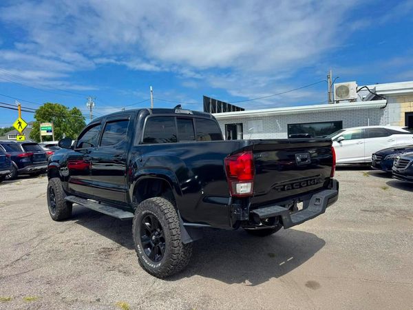 2018 TOYOTA TACOMA SR/SR5