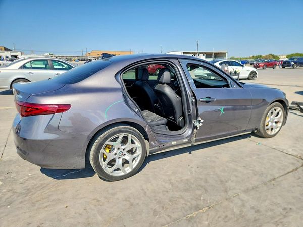 2018 ALFA ROMEO GIULIA TI AWD