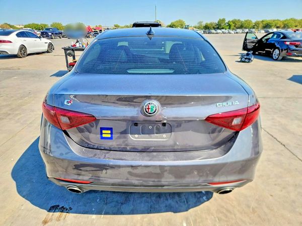 2018 ALFA ROMEO GIULIA TI AWD
