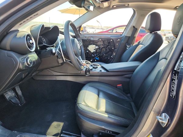 2018 ALFA ROMEO GIULIA TI AWD