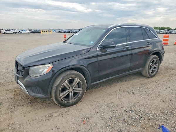 2017 MERCEDES-BENZ GLC