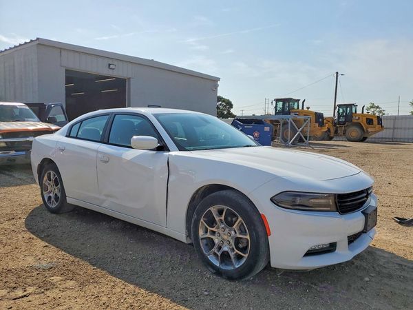2016 DODGE CHARGER SXT