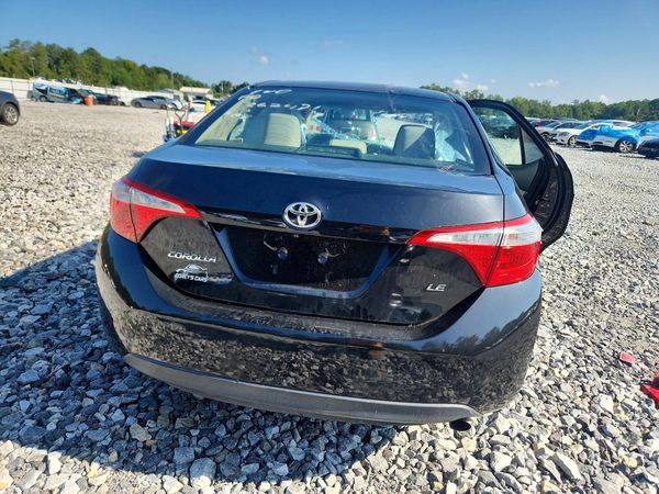 2015 TOYOTA COROLLA