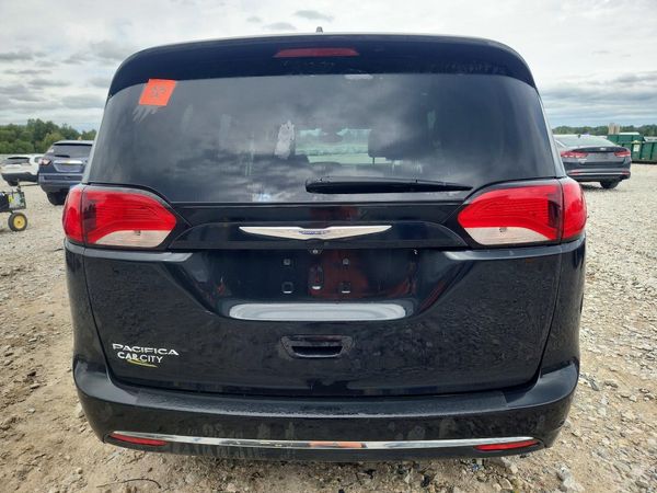2017 CHRYSLER PACIFICA Touring L — DIRR