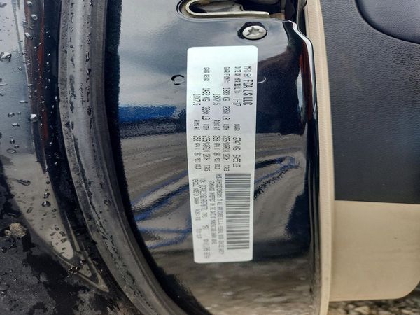 2017 CHRYSLER PACIFICA Touring L — VINS