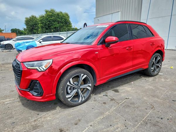 2024 AUDI Q3
