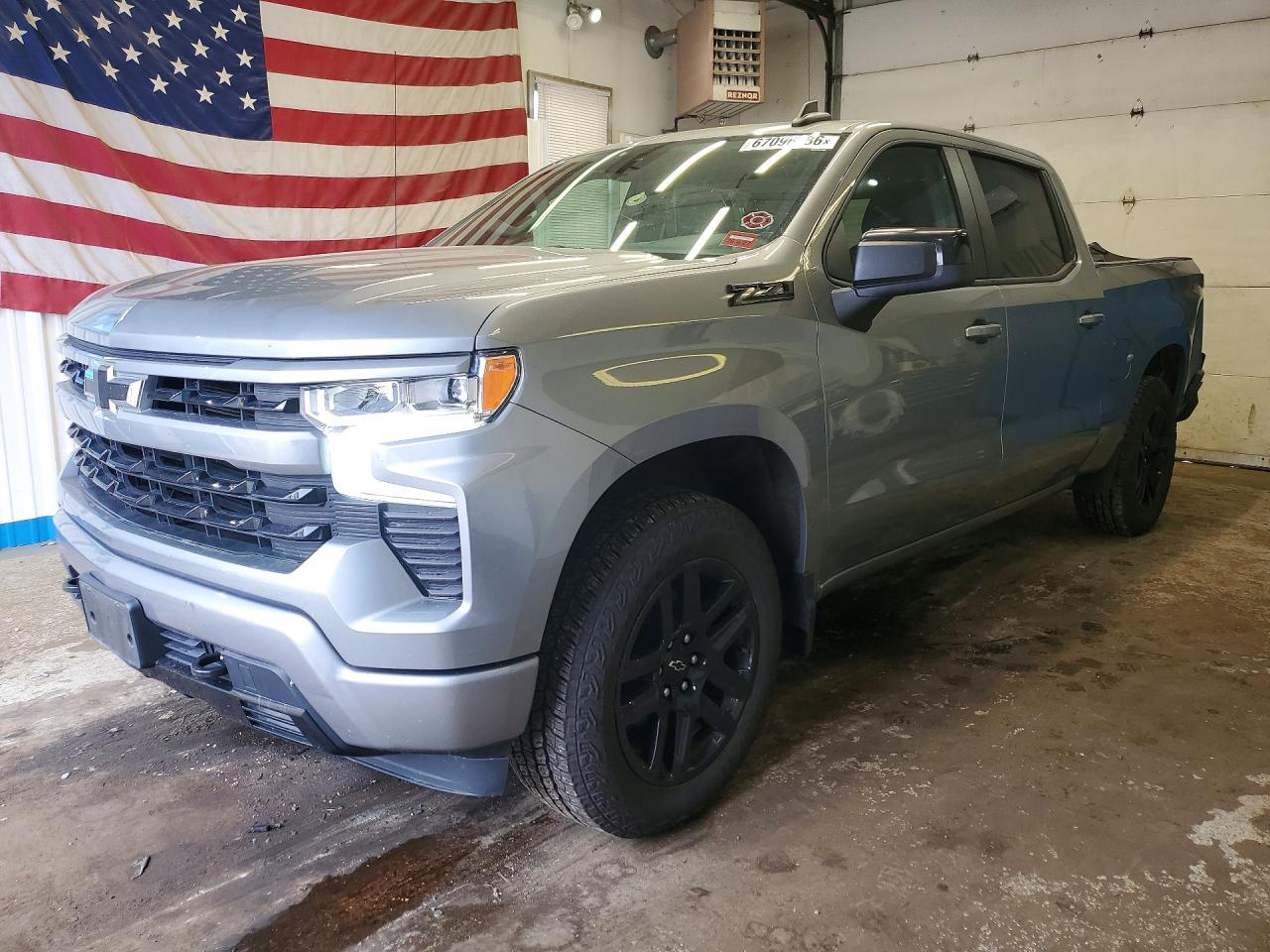 2024 CHEVROLET SILVERADO RST — Front 3/4