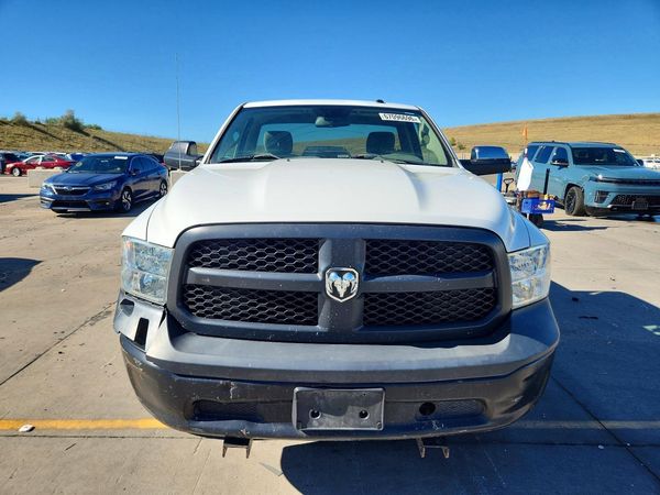2014 RAM 1500 ST