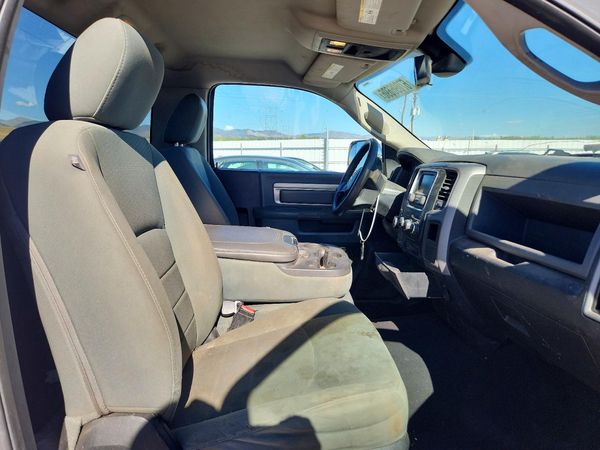 2014 RAM 1500 ST