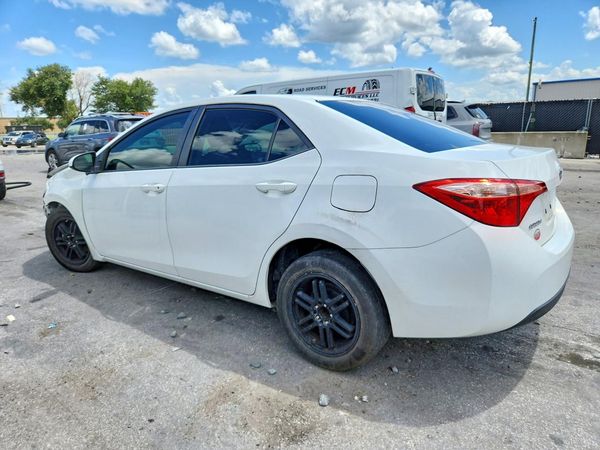 2018 TOYOTA COROLLA