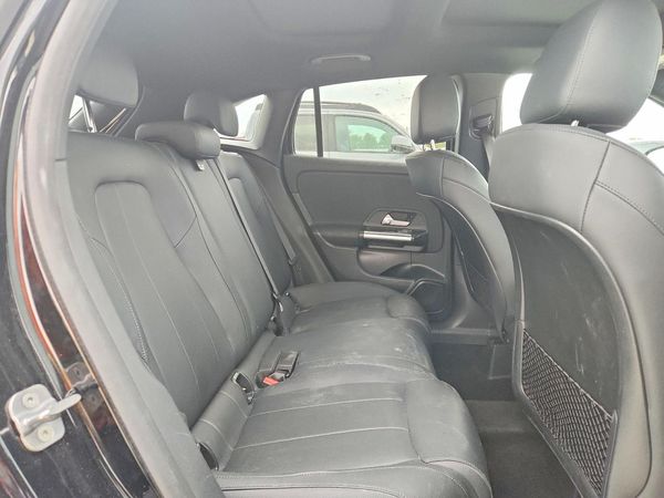 2023 MERCEDES-BENZ GLA