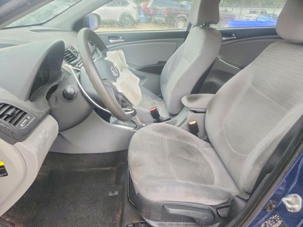 2017 HYUNDAI ACCENT SE Base