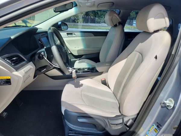 2020 HYUNDAI SONATA