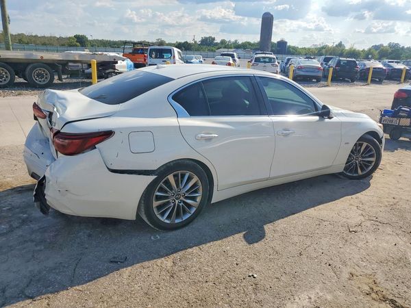2018 INFINITI Q50