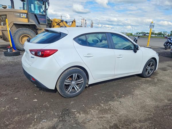 2016 MAZDA 3 Sport/GX
