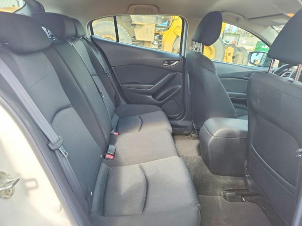 2016 MAZDA 3 Sport/GX