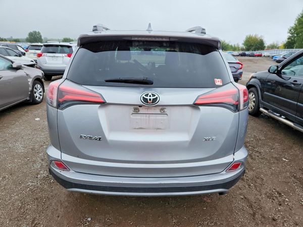 2017 TOYOTA RAV4 XLE