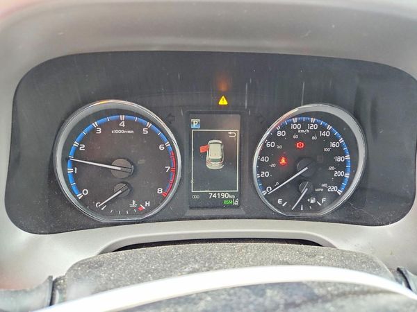 2017 TOYOTA RAV4 XLE