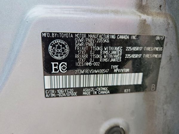 2017 TOYOTA RAV4 XLE