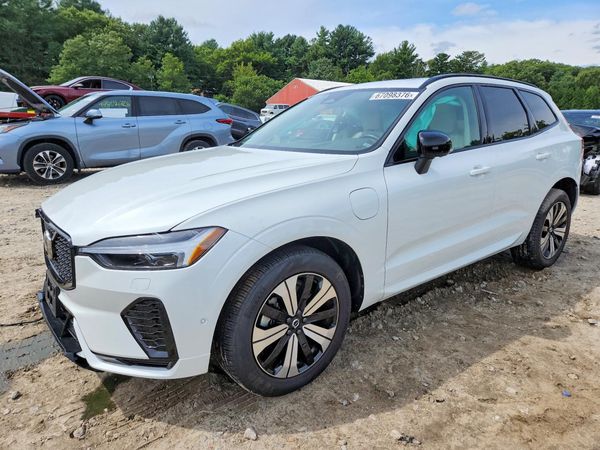 2024 VOLVO XC60