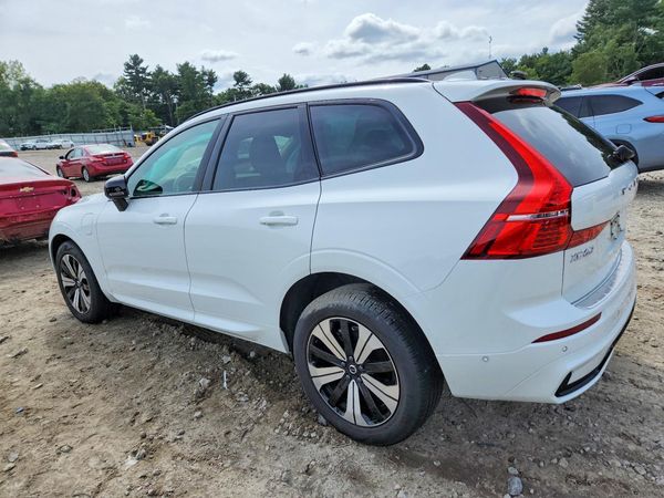 2024 VOLVO XC60