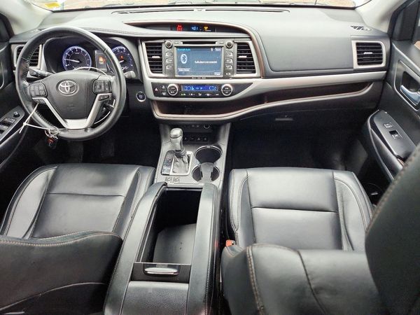 2018 TOYOTA HIGHLANDER SE/XLE