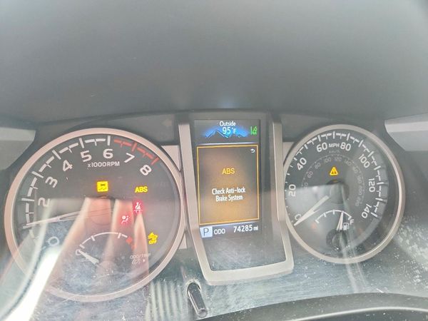 2021 TOYOTA TACOMA