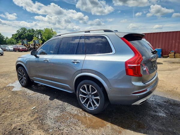 2016 VOLVO XC90