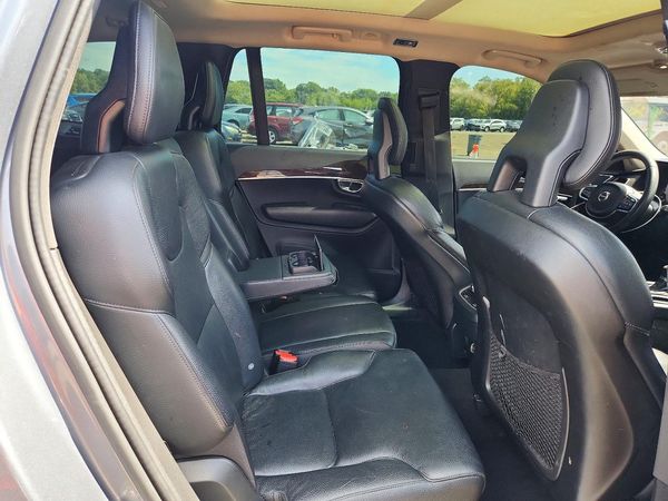 2016 VOLVO XC90