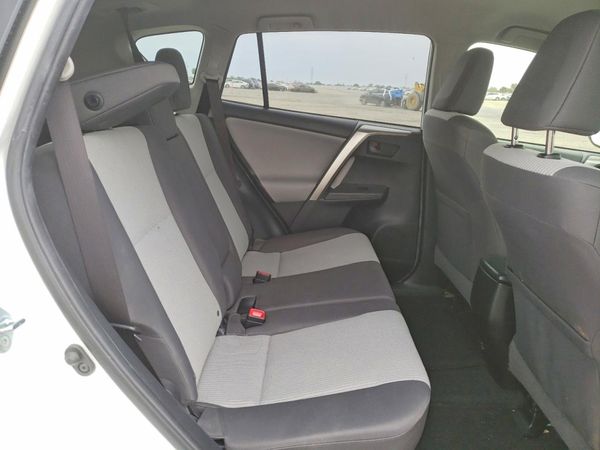 2015 TOYOTA RAV4 LE (X Grade)