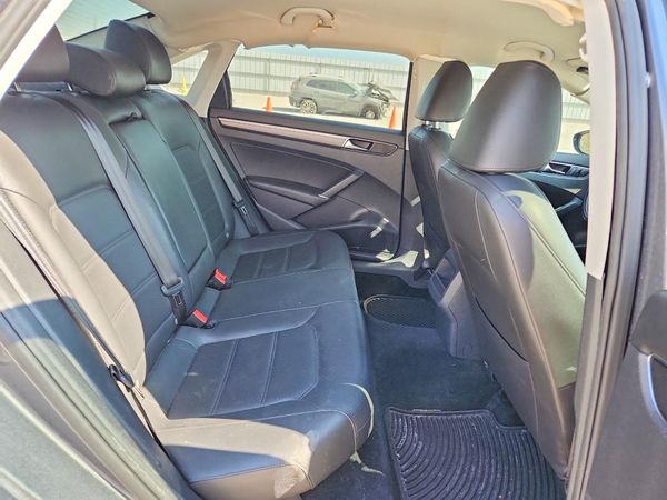 2018 VOLKSWAGEN PASSAT S, R-Line — PSRS