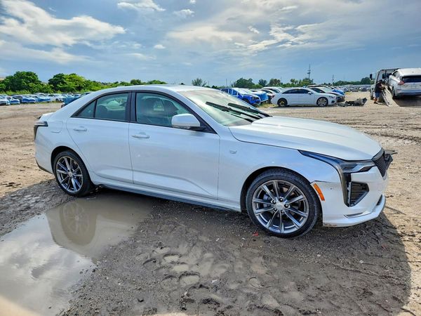 2021 CADILLAC CT4 Sport