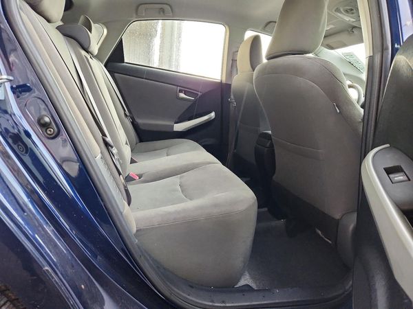 2015 TOYOTA PRIUS