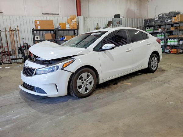 2017 KIA FORTE