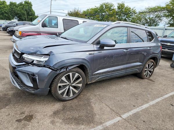 2022 VOLKSWAGEN TAOS SE