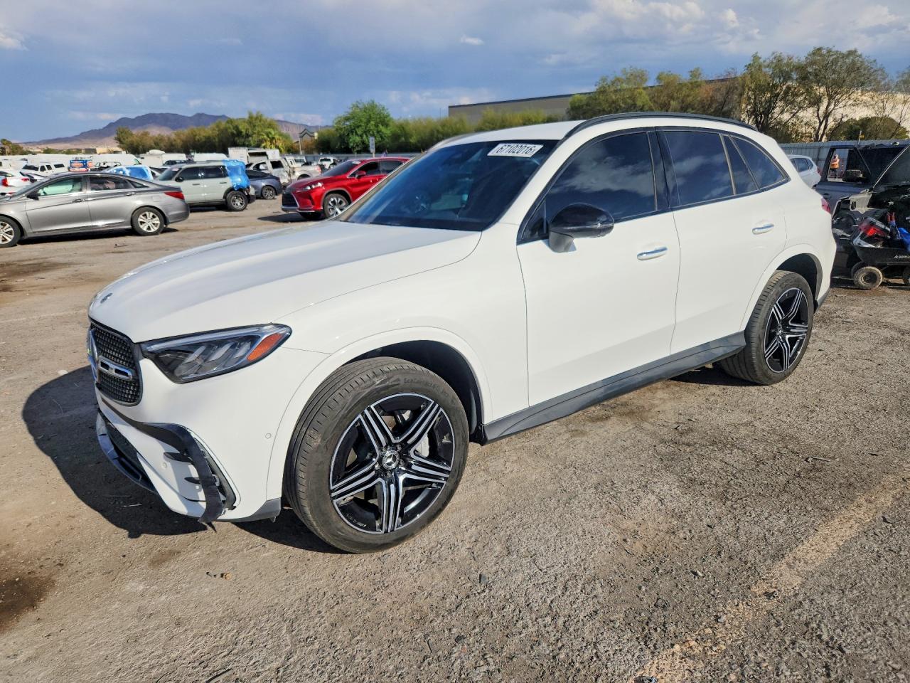 2024 MERCEDES-BENZ GLC