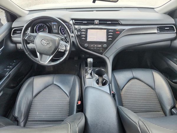 2019 TOYOTA CAMRY