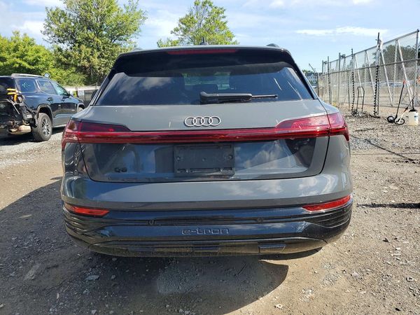 2024 AUDI Q8 E-TRON