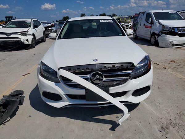 2015 MERCEDES-BENZ C 4-MATIC