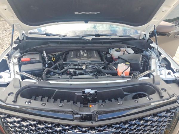 2025 CADILLAC ESCALADE V V-Series — Engine bay