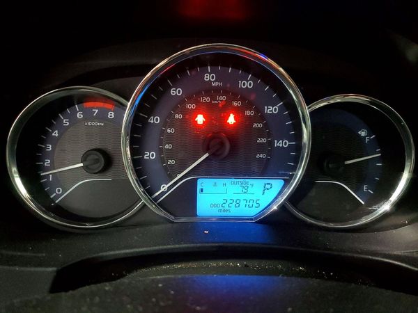 2015 TOYOTA COROLLA L/LE
