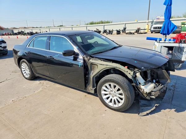 2014 CHRYSLER 300