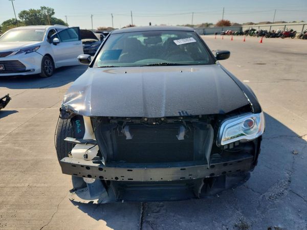 2014 CHRYSLER 300